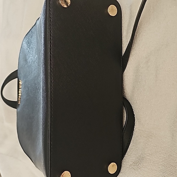 Back pack - Picture 2 of 8